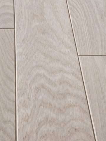 Masīvkoka grīdas dēlis 15x150x(500-1600)